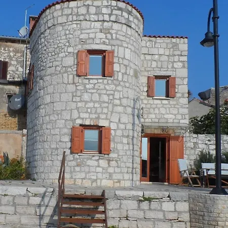Kula Holiday home Umag